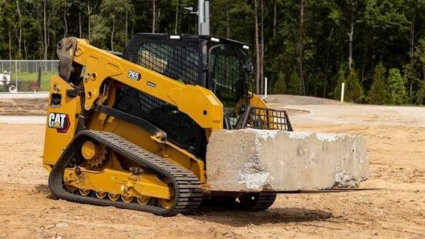Skid Steer w/ Forks